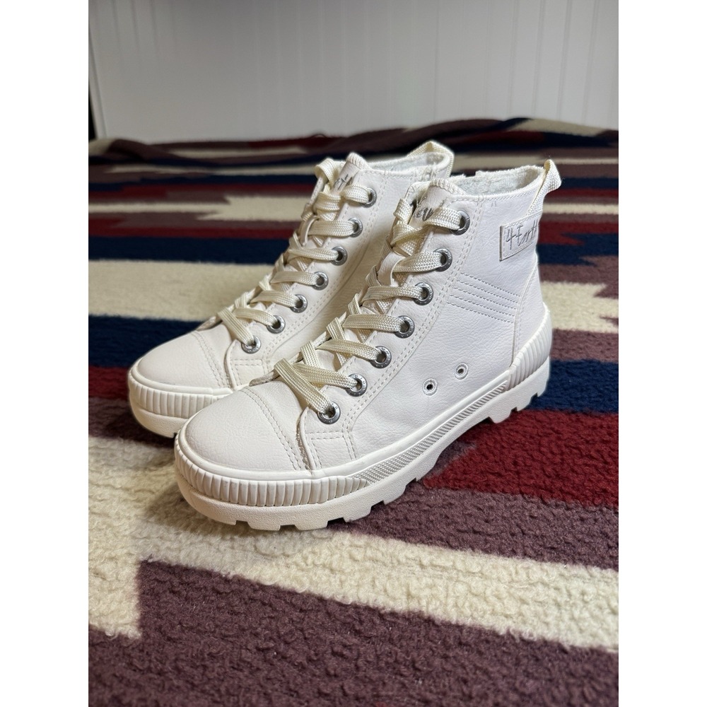 Blowfish Malibu Forever 4 Earth Women's Chunky Boots Side Zipper Cream 6.5